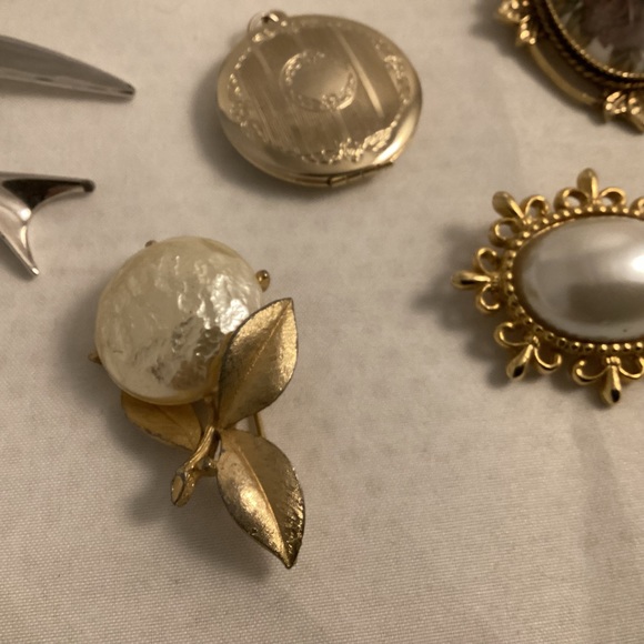 Vintage Sarah Coventry signed jewelry lot - Picture 3 of 10